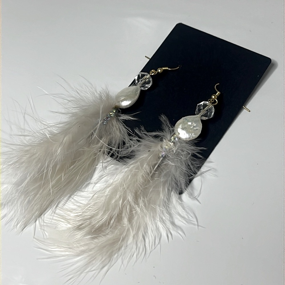 FEATHER & CRYSTAL EARRINGS